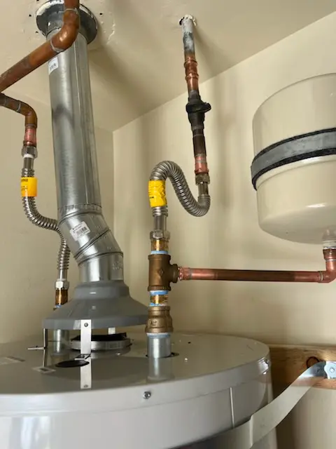 Water heater installation and plumbing repair in Macdonaldton